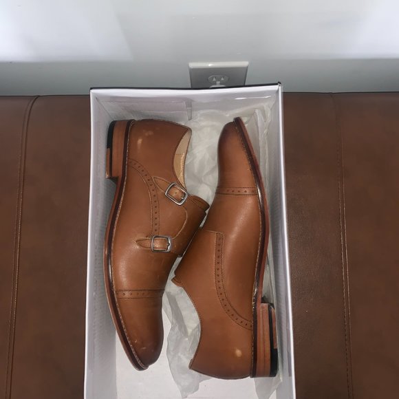 Men Express Dress Shoes - Picture 2 of 5